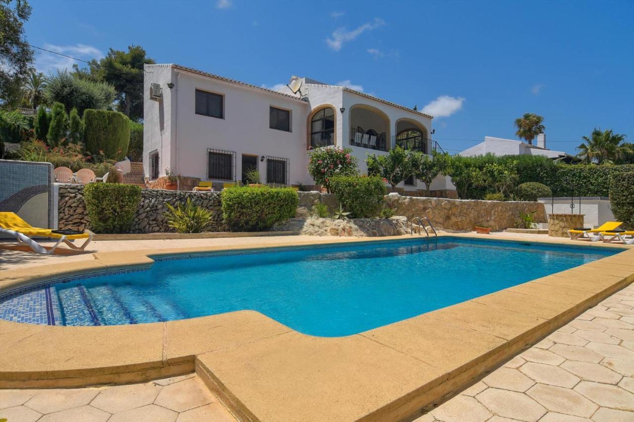 Villa Margarita - A Tranquil Oasis With Large Private Pool Jávea エクステリア 写真